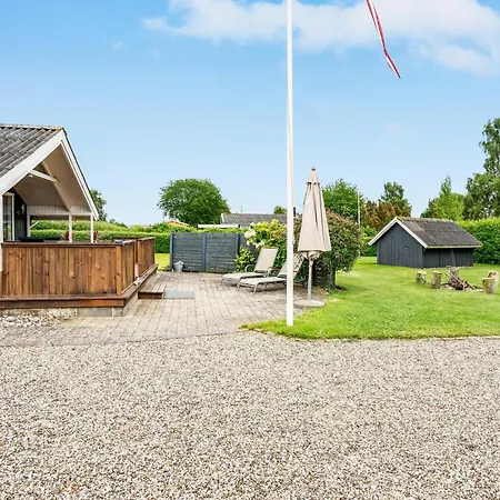 Two-bedroom In * Hejls
